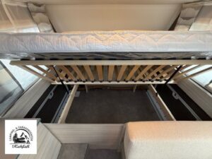 Dethleffs c'joy 420 QSH LED-Beleuchtung Toiraumfenster – Ansicht 8