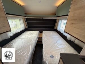 Dethleffs Camper 460 EL el. Fußbodenhei Auflastung – Ansicht 6