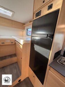 Sunlight TS 67 Navi RFK Markise F-Träger 5 Sitzplätze – Ansicht 10