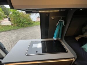 Dethleffs 600 ER Lithium Schlafdach Wechselrichter – Ansicht 9