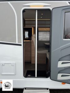 Dethleffs Just Camp T6812EB Active Hubbett Isofix SAT TV – Ansicht 8