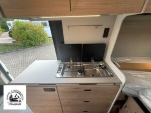 Dethleffs Globetrail 640 ES 95-Jahre ACC RFK Markise – Ansicht 14