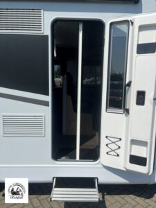Sunlight T 68 Adventure Remis Caramatic NAVI+RFK – Ansicht 5