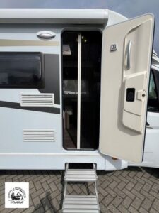 Carado T 337 Solar SAT Markise F-träger Navi+RFK – Ansicht 6