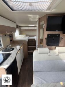 Carado T 337 Solar SAT Markise F-träger Navi+RFK – Ansicht 8