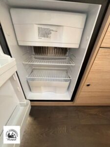 Sunlight T 60 Markise`F-Träger Navi RFK Heo-Safe – Ansicht 15